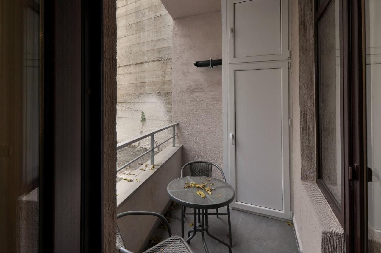 Modern Apartments Тбилиси Екстериор снимка