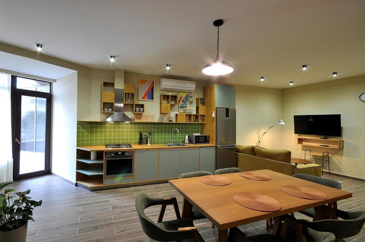 Modern Apartments Тбилиси Екстериор снимка