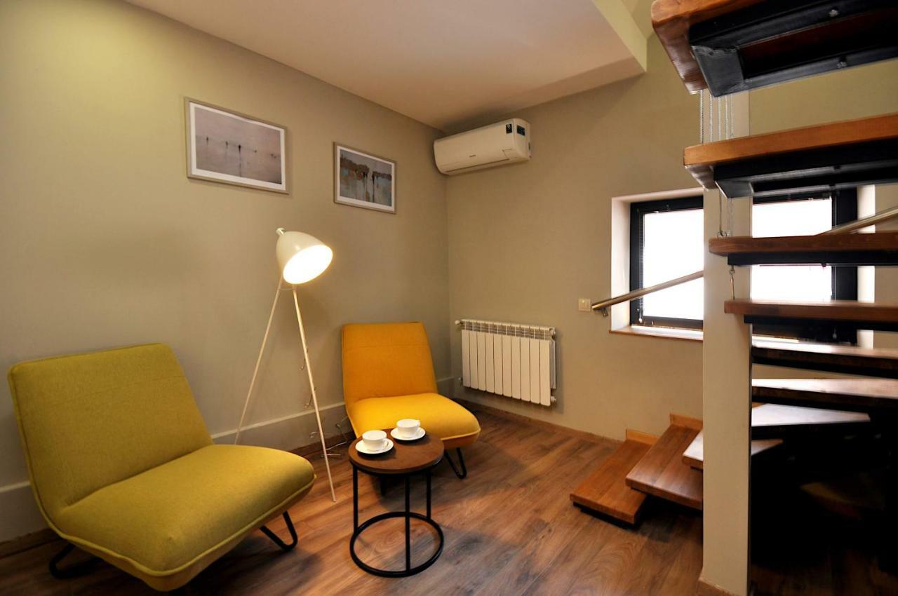 Modern Apartments Тбилиси Екстериор снимка